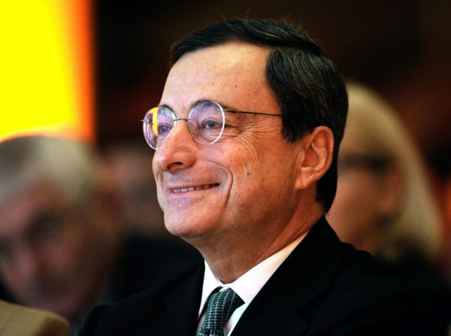 Στις κυβερνήσεις ρίχνει ο πρόεδρος της ΕΚΤ τις ευθύνες για την αντιμετώπιση της κρίσης