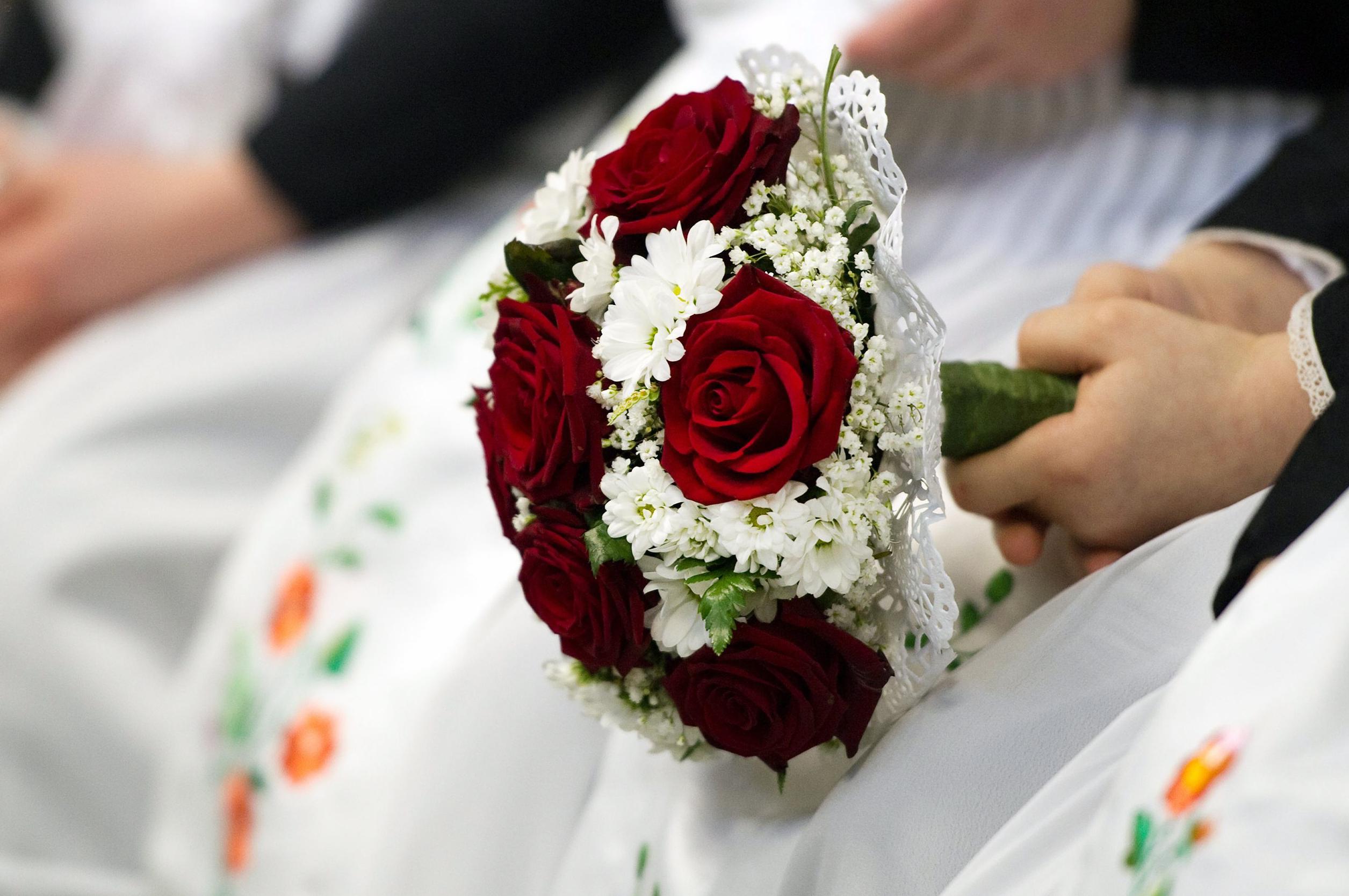 Χιλιάδες κοπέλες στη Γερμανία ωθούνται κάθε χρόνο σε αναγκαστικούς γάμους