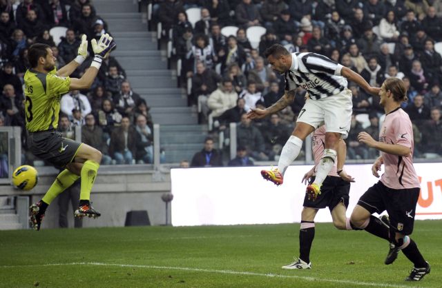 Η Γιουβέντους ξανά στην κορυφή με… τριάρα στον Τζόρβα