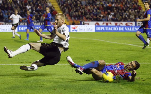 Η Βαλένθια έριξε 4η τη Λεβάντε, ημέρα της «λευκής» ισοπαλίας στην Ισπανία