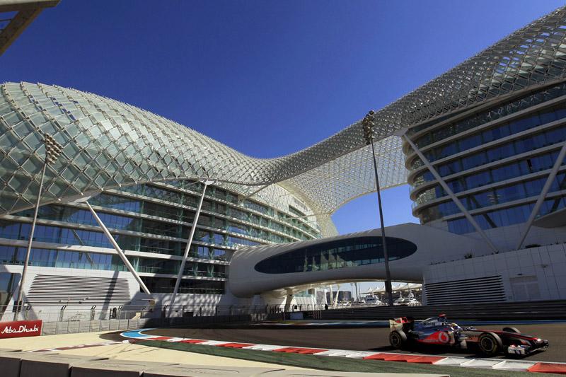 F1 – GP Abu Dhabi 2011, ΕΔ1-2: Πανίσχυρη McLaren στη Yas Marina