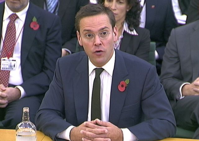 Αρνήθηκε ξανά ότι γνώριζε το εύρος των υποκλοπών ο Τζέιμς Μέρντοχ