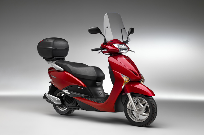 Ανάκληση για 288 scooter της Honda στην Ελλάδα