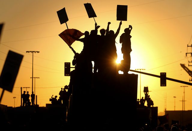 Το λιμάνι του Όκλαντ στην Καλιφόρνια έκλεισαν «Αγανακτισμένοι»