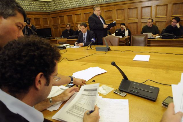 Κατά των δημάρχων που γίνονται «τσάμπα συμπαθείς» στρέφεται ο Ευ.Βενιζέλος για το τέλος ακινήτων