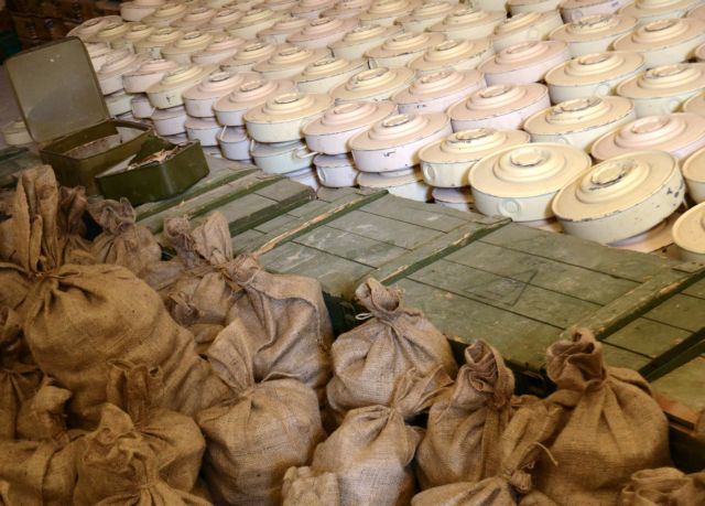 Τεράστιες ποσότητες όπλων παραμένουν εντελώς αφύλακτες στη Λιβύη