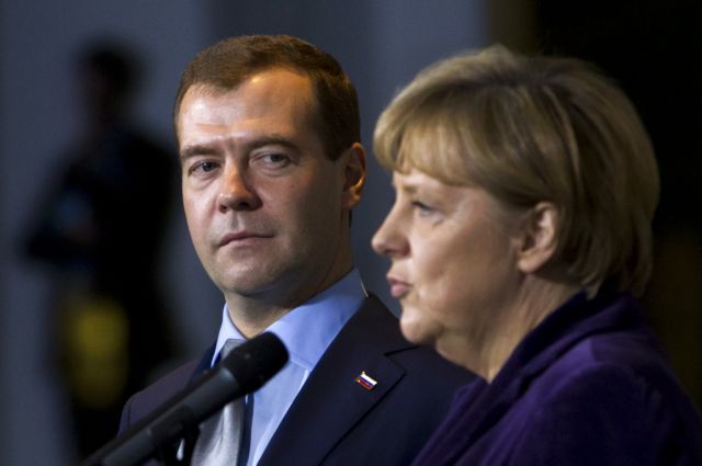 Μέρκελ και Μεντβέντεφ εγκαινίασαν τον αγωγό Nord Stream