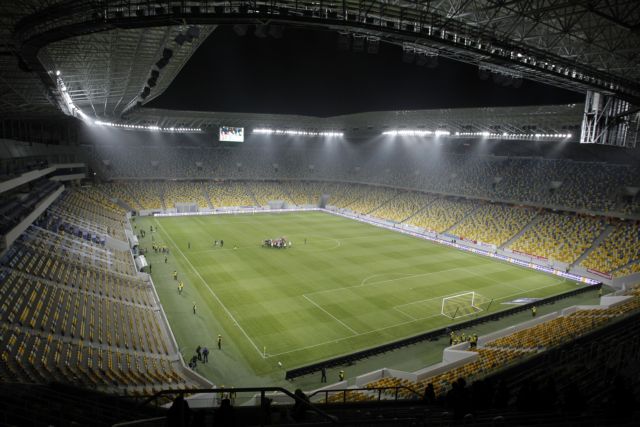 Πήραν… 10 στον έλεγχο της UEFA, Πολωνία και Ουκρανία, 200 ημέρες πριν από το EURO 2012