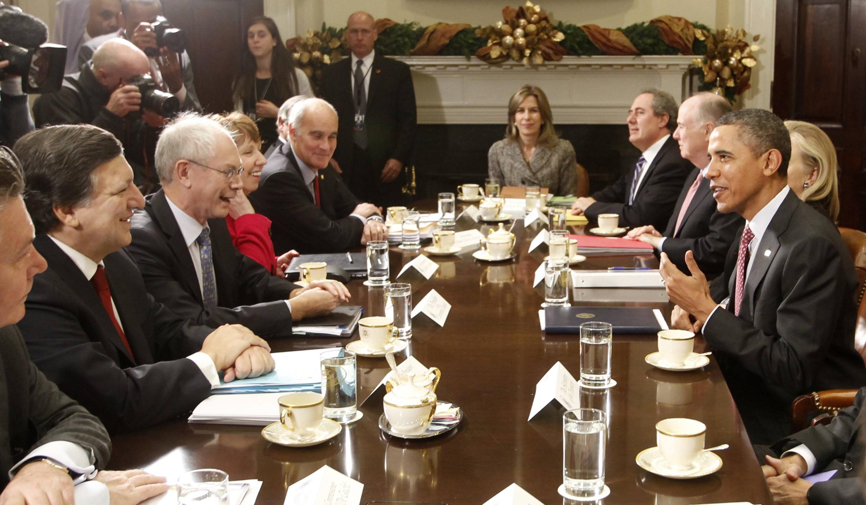 Πιέζει ο Ομπάμα τους Ευρωπαίους για γρήγορη επίλυση της κρίσης χρέους