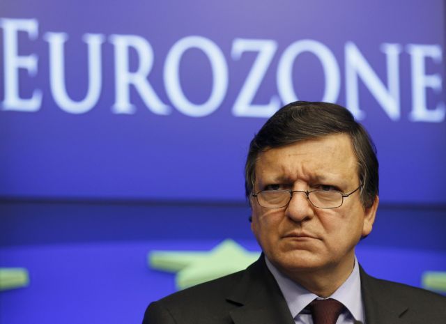 Τρεις επιλογές για τα ευρωομόλογα εξετάζει η Κομισιόν