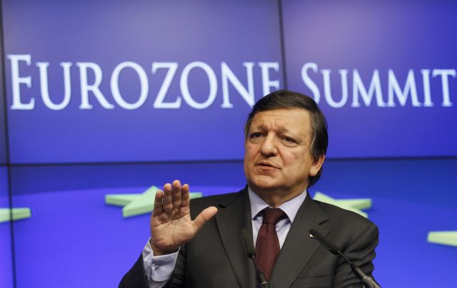 «Πεπεισμένοι» οι Μπαρόζο και Γιούνκερ πως η Ελλάδα θα τηρήσει τις δεσμεύσεις της