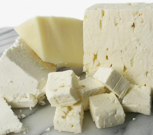 Τελικά το τυρί δεν αυξάνει τη χοληστερόλη