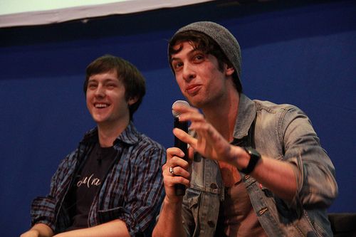 Πέθανε ο, μόλις 22 ετών, συνιδρυτής της αντι-Facebook «Διασποράς»