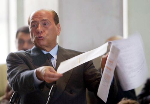 Ο Σίλβιο και οι δίκες