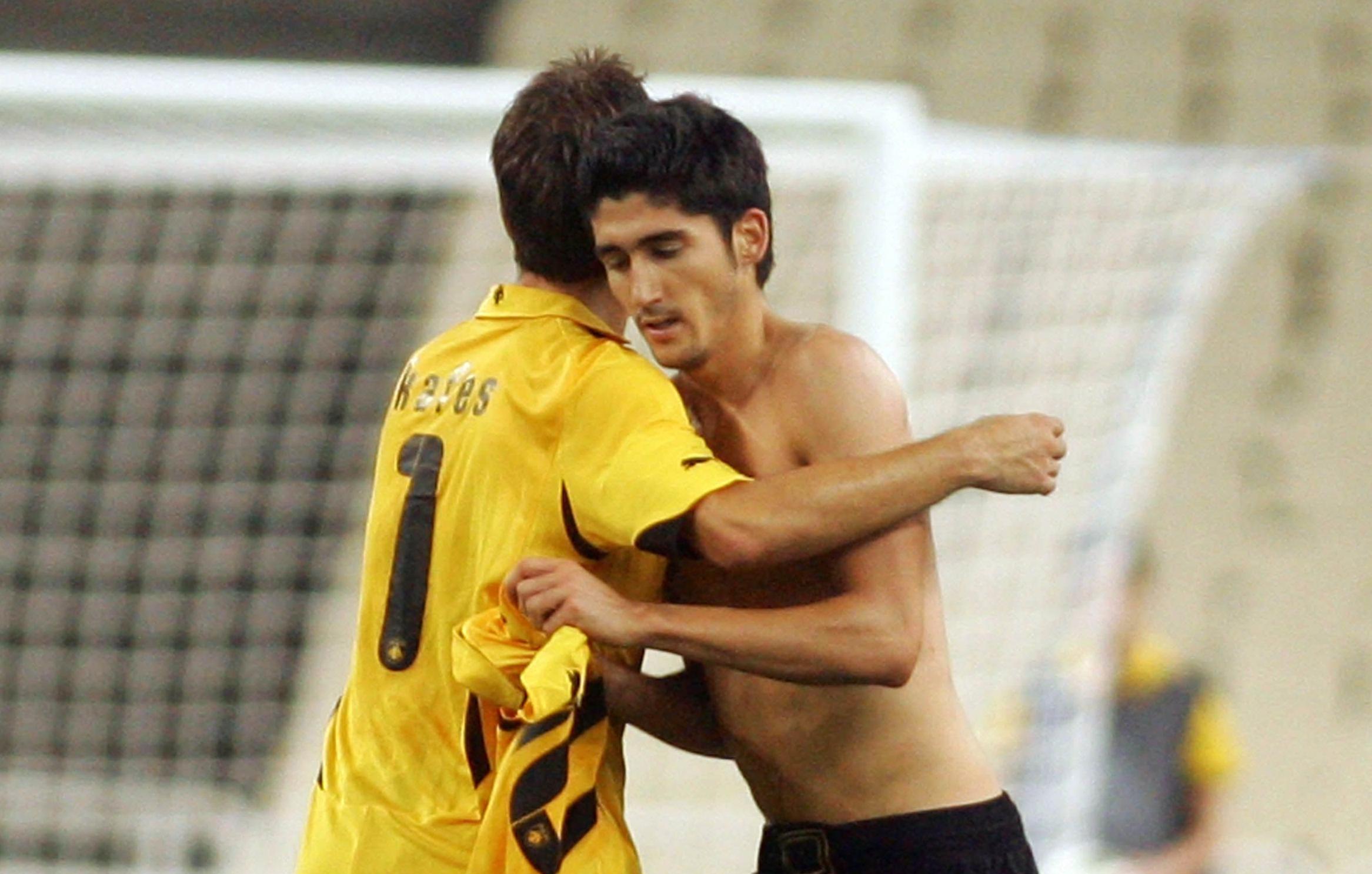 Ατομικό για Καφέ και Χοσέ Κάρλος