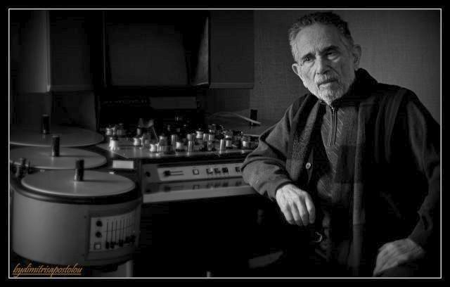 Ο κόσμος του σινεμά αποχαιρετά τον Ντίνο Κατσουρίδη