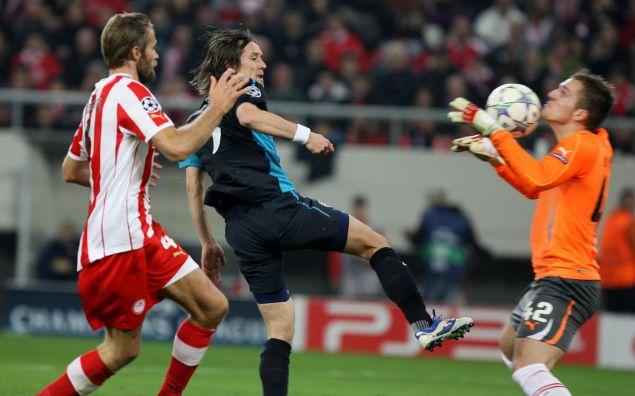 «Ο πλούσιος Ολυμπιακός θέλει τον Ροζίτσκι» λένε οι Άγγλοι