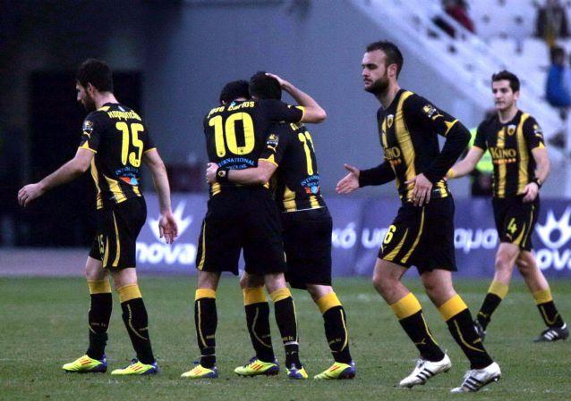 «Οι αντοχές μας εξαντλούνται» προειδοποιούν οι παίκτες της ΑΕΚ