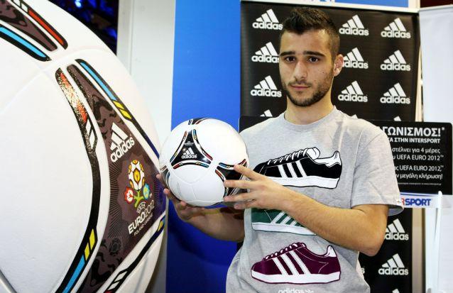 «Γούρικη στην Εθνική» ευχήθηκε ο Φεφατζίδης για τη νέα μπάλα