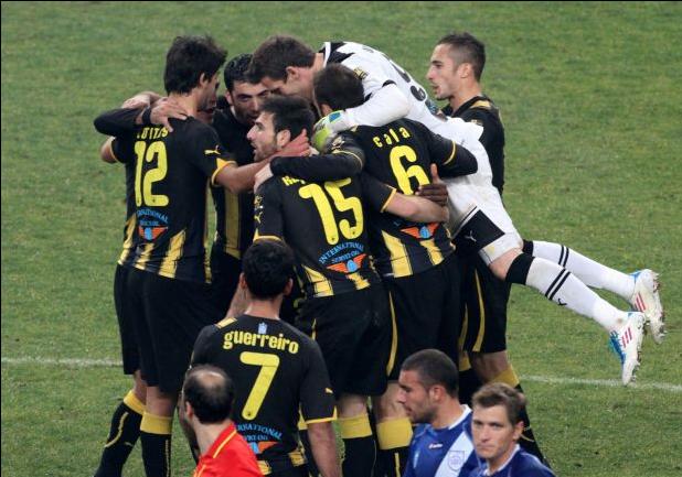 Με τη βοήθεια του… Τάσου η ΑΕΚ 2-1 τον ΠΑΣ Γιάννινα