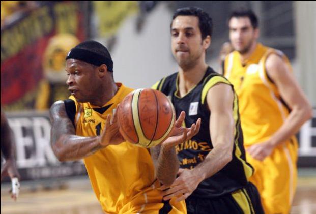 Περίπατος του Άρη απέναντι στον Ηλυσιακό