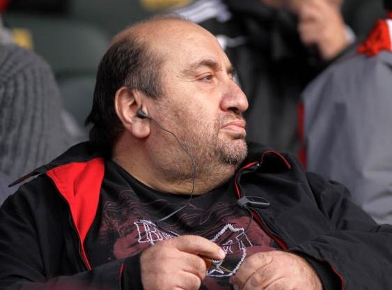 «Υπό του πρίγκιπα, τζάμπα μάγκες τέλος» απαντά ο Τσάκας