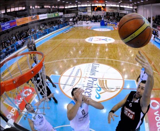 Φάρσα και απεργίες ταλαιπώρησαν τον ΠΑΟΚ στη Γαλλία