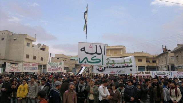 Απογοήτευση και οργή στη Συρία για την αποστολή του Αραβικού Συνδέσμου