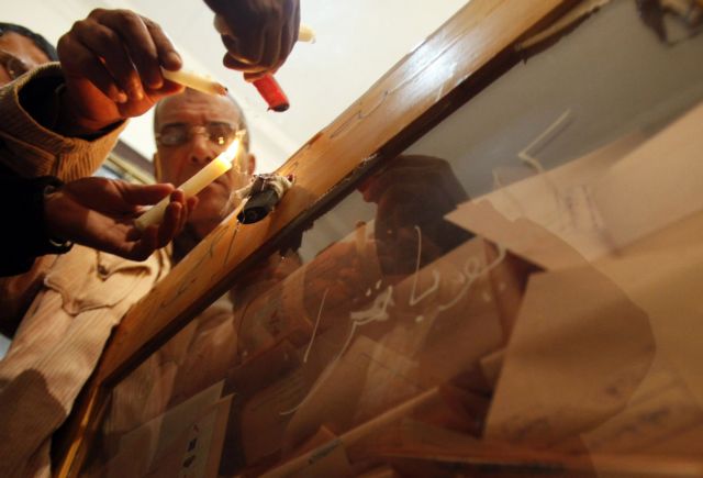 Οι Αδελφοί Μουσουλμάνοι προηγούνται στις βουλευτικές εκλογές της Αιγύπτου