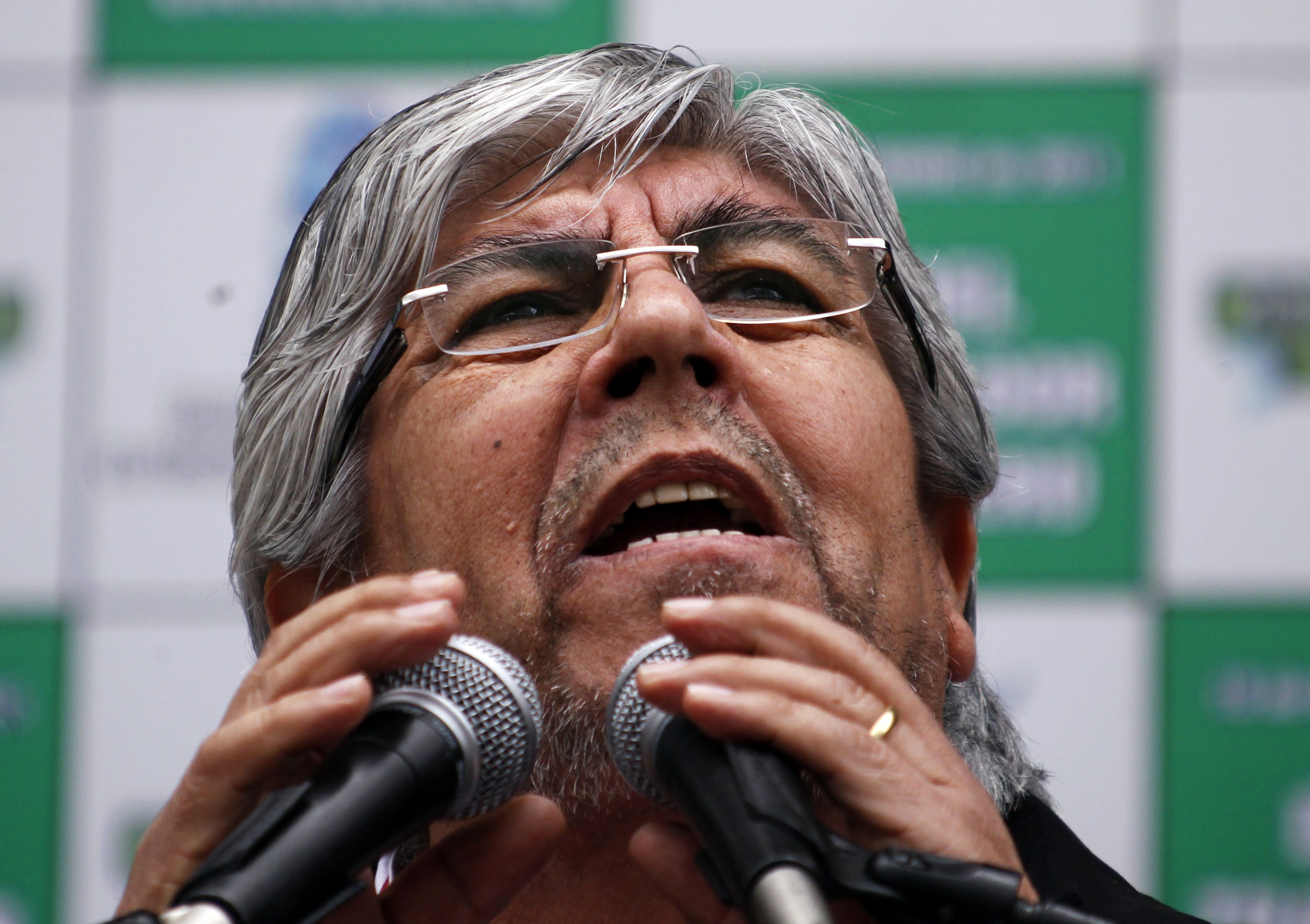 Σε πορεία σύγκρουσης τα συνδικάτα της Αργεντινής με την κυβέρνηση Φερνάντες