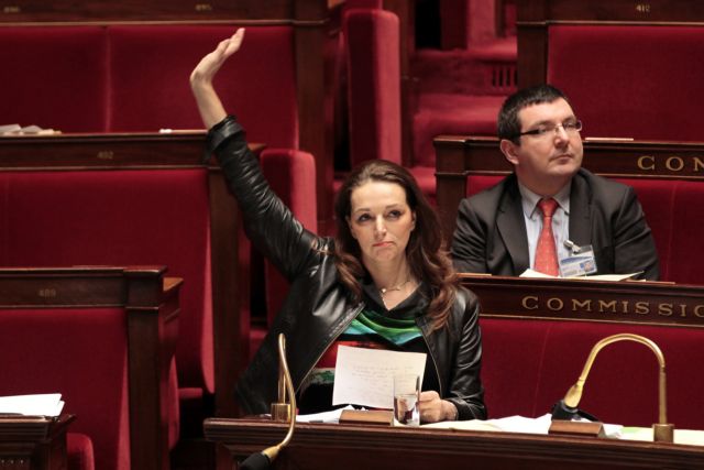 Απειλές εναντίον της κατήγγειλε η Γαλλίδα βουλευτής που πρότεινε το νόμο για τη γενοκτονία