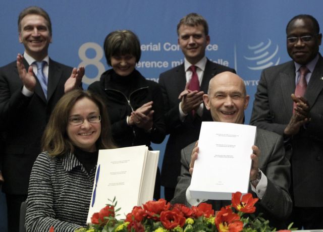 Ο Παγκόσμιος Οργανισμός Εμπορίου εγκρίνει την ένταξη της Ρωσίας