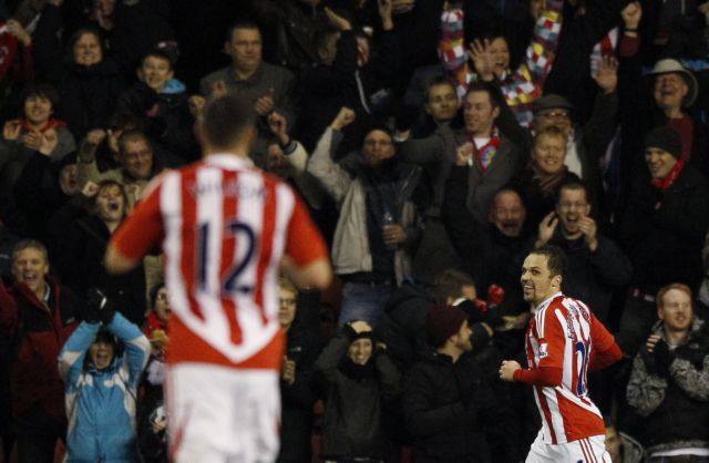 Η Στόουκ ήταν «σκληρή» για την Τότεναμ, νίκη και για Σάντερλαντ