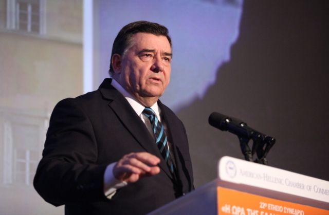 Θέμα ανασχηματισμού έθεσε στον πρωθυπουργό ο Γιώργος Καρατζαφέρης