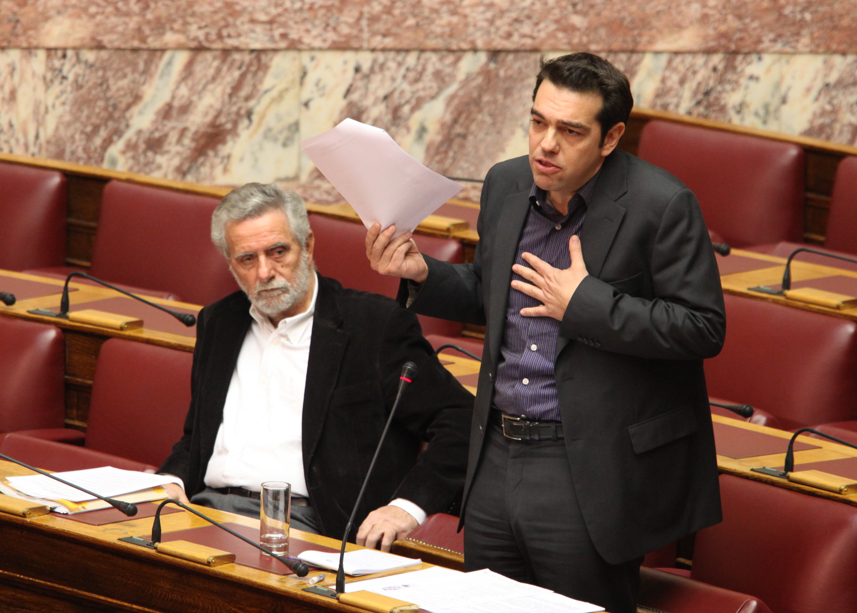 Επίκαιρη ερώτηση Τσίπρα προς τον πρωθυπουργό για το ενδεχόμενο νέων μέτρων