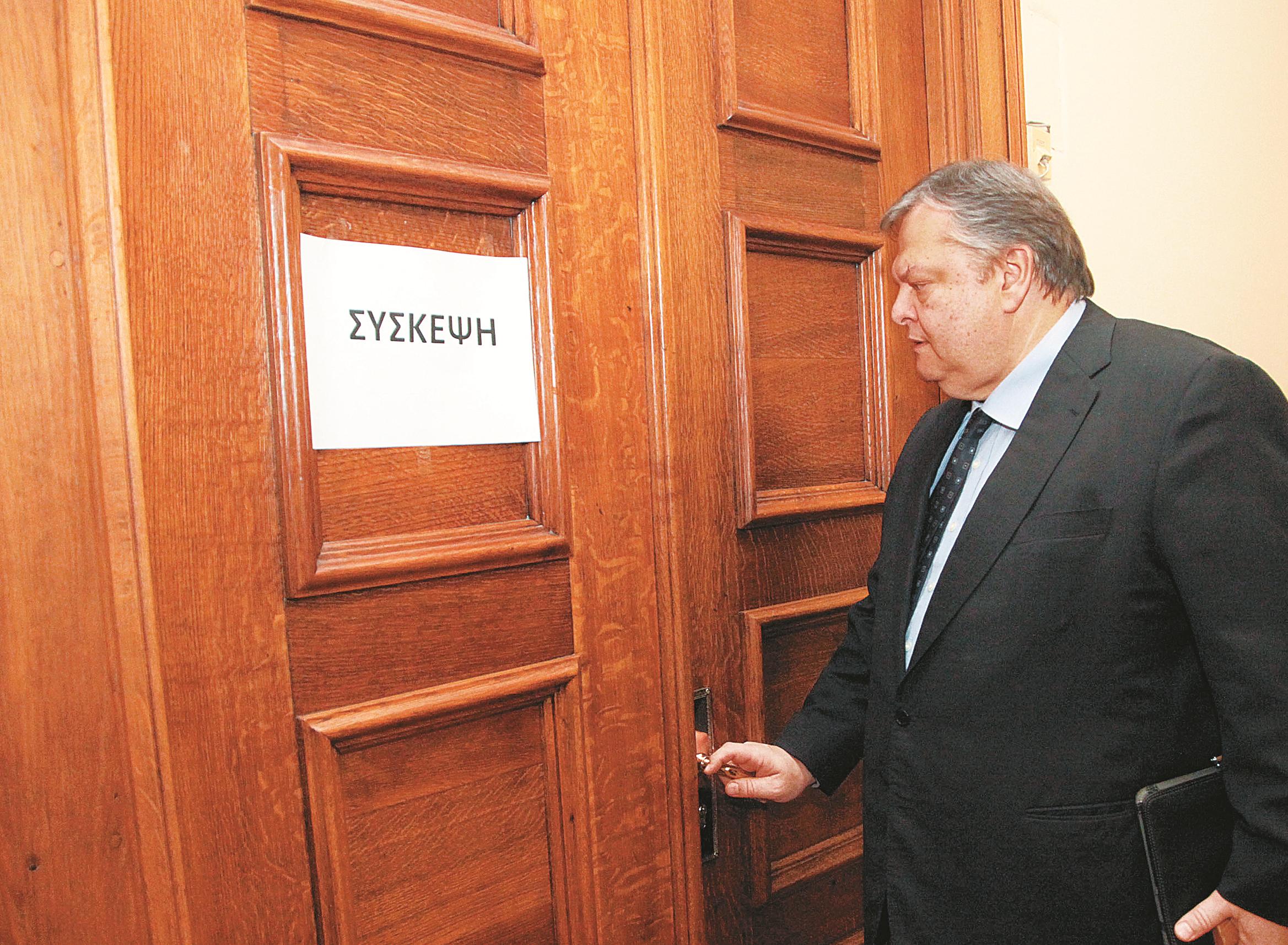 Καθοριστική συνάντηση Παπανδρέου – Βενιζέλου για τα εσωκομματικά του ΠΑΣΟΚ