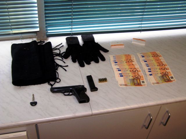 Στο στόχαστρο ληστών σπίτια, καταστήματα και το Ιατρικό Κέντρο