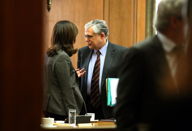 Επισπεύδεται η νομοθετική διαδικασία, γκρίνιες στην Κυβερνητική Επιτροπή