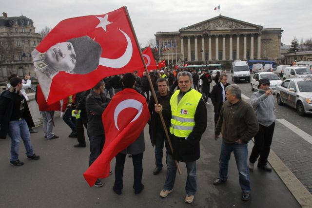 Η Τουρκία είναι χώρα που απειλεί όλον τον κόσμο, δηλώνει Γάλλος βουλευτής