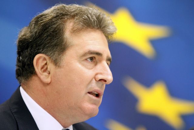 Απολογισμό διετίας και εκλογή νέου προέδρου από τη βάση ζητεί ο Μ.Χρυσοχοΐδης