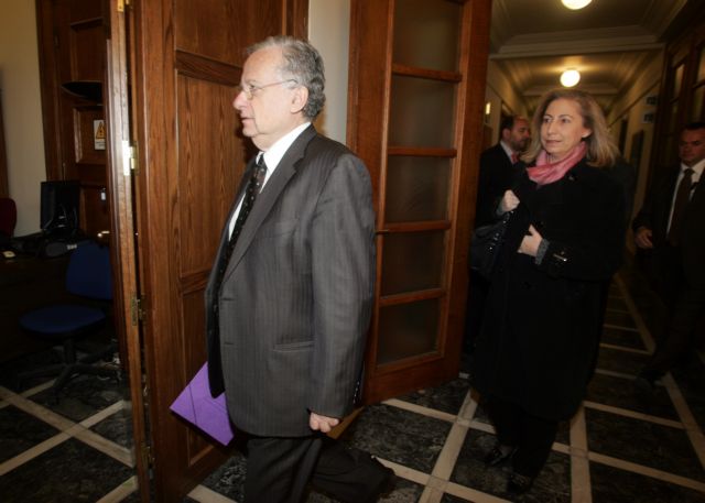 Υπέρ της παράτασης της ζωής της κυβέρνησης Παπαδήμου τάχθηκε ο υπουργός Επικρατείας