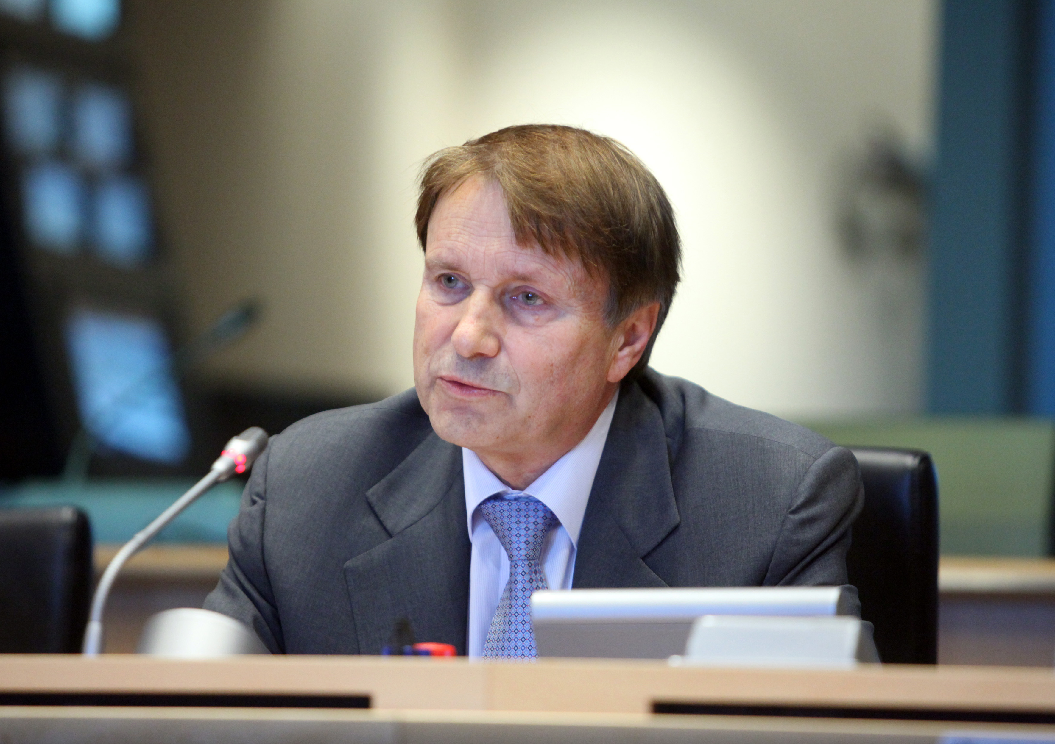 Είσπραξη φόρων, δημόσια διοίκηση και επιχειρηματικό περιβάλλον στη λίστα Ράιχενμπαχ