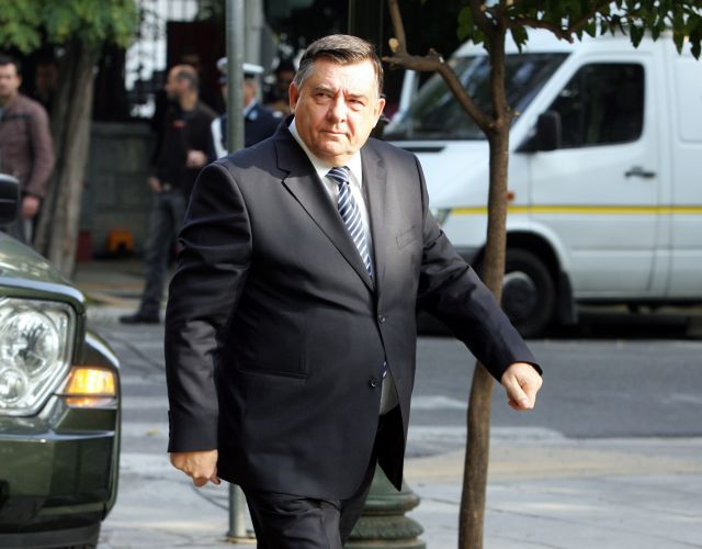 Επίσκεψη του Γ.Καρατζαφέρη στον ηγούμενο Εφραίμ στο Κορυδαλλό