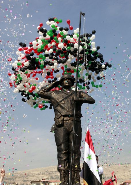 Στη Συρία φτάνουν παρατηρητές του Αραβικού Συνδέσμου, ενώ η αιματοχυσία συνεχίζεται