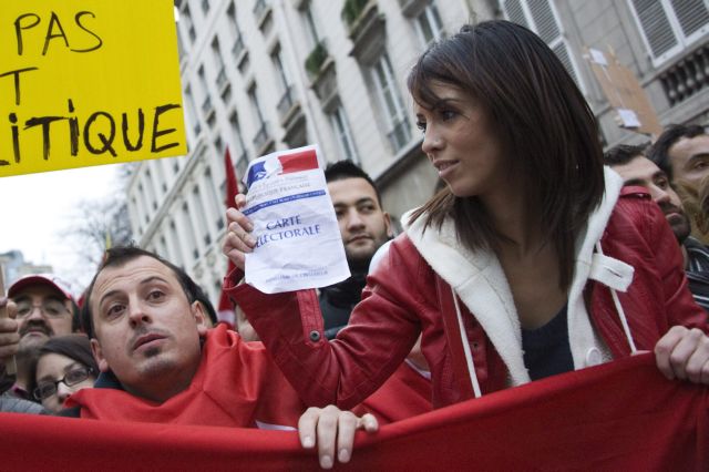 Η γαλλική Βουλή ποινικοποιεί την άρνηση της γενοκτονίας των Αρμενίων