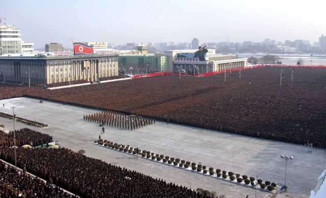 «Ανώτατος ηγέτης» της Β.Κορέας ανακηρύχθηκε επισήμως ο Κιμ Γιονγκ-Ουν