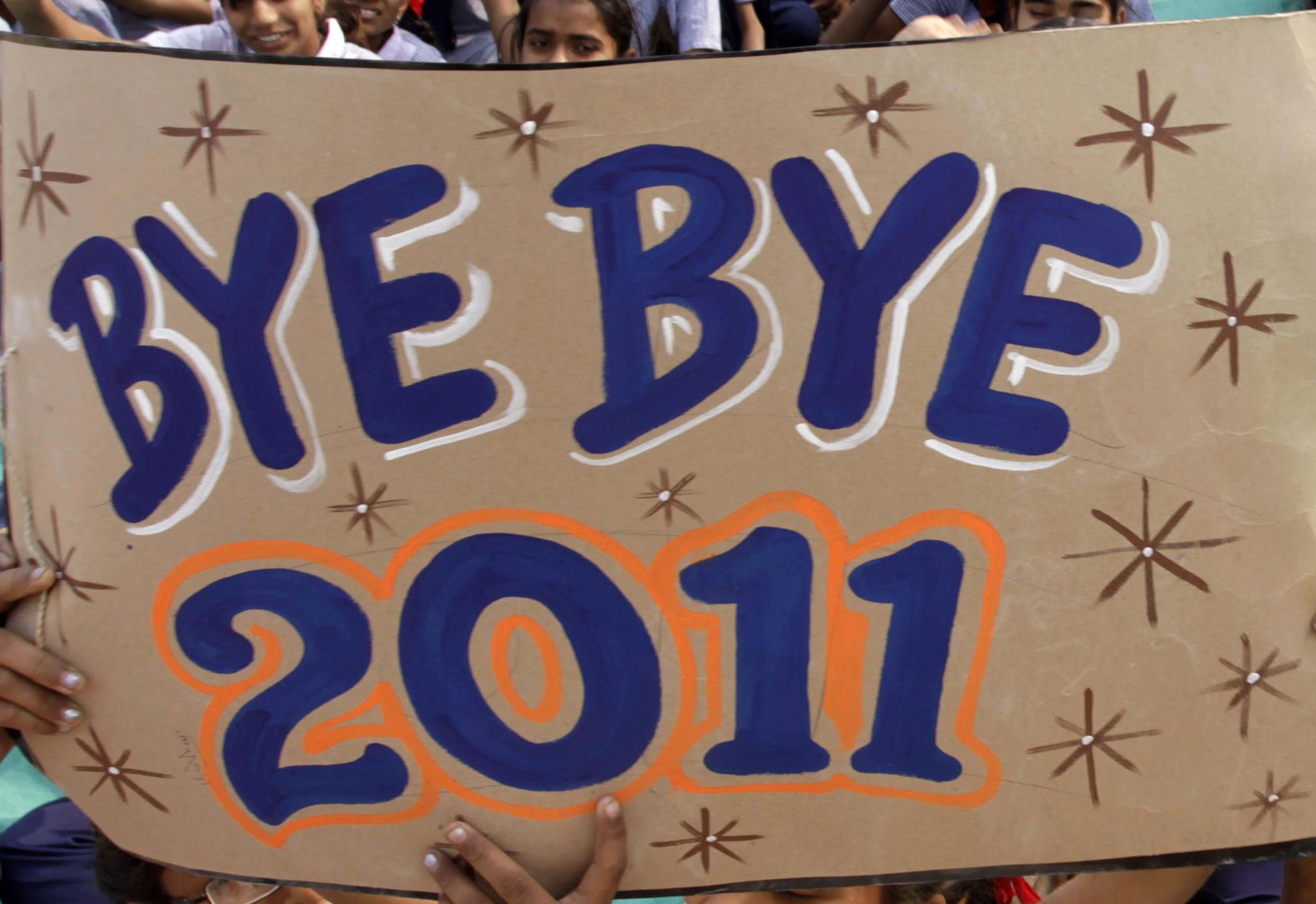 Όσα ζήσαμε τις τελευταίες 365 μέρες μέσα από το μεγάλο αφιέρωμα του in.gr