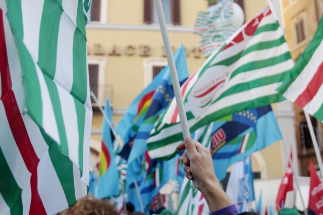 Απεργία στο ιταλικό Δημόσιο κόντρα στα μέτρα λιτότητας της κυβέρνησης Μόντι