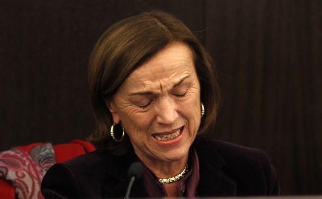 Μέτρα 30 δισ. ευρώ για τη «σωτηρία» της Ιταλίας ενέκρινε σε βαρύ κλίμα η κυβέρνηση Μόντι