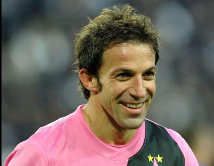 «Buon NatALE» Ντελ Πιέρο στους δρόμους του Τορίνο